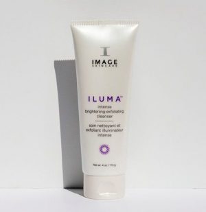 ILUMA- Intense Brightening Exfoilating Cleanser